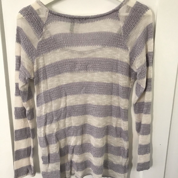 Light Maternity Sweater in Purple & White - Picture 2 of 4